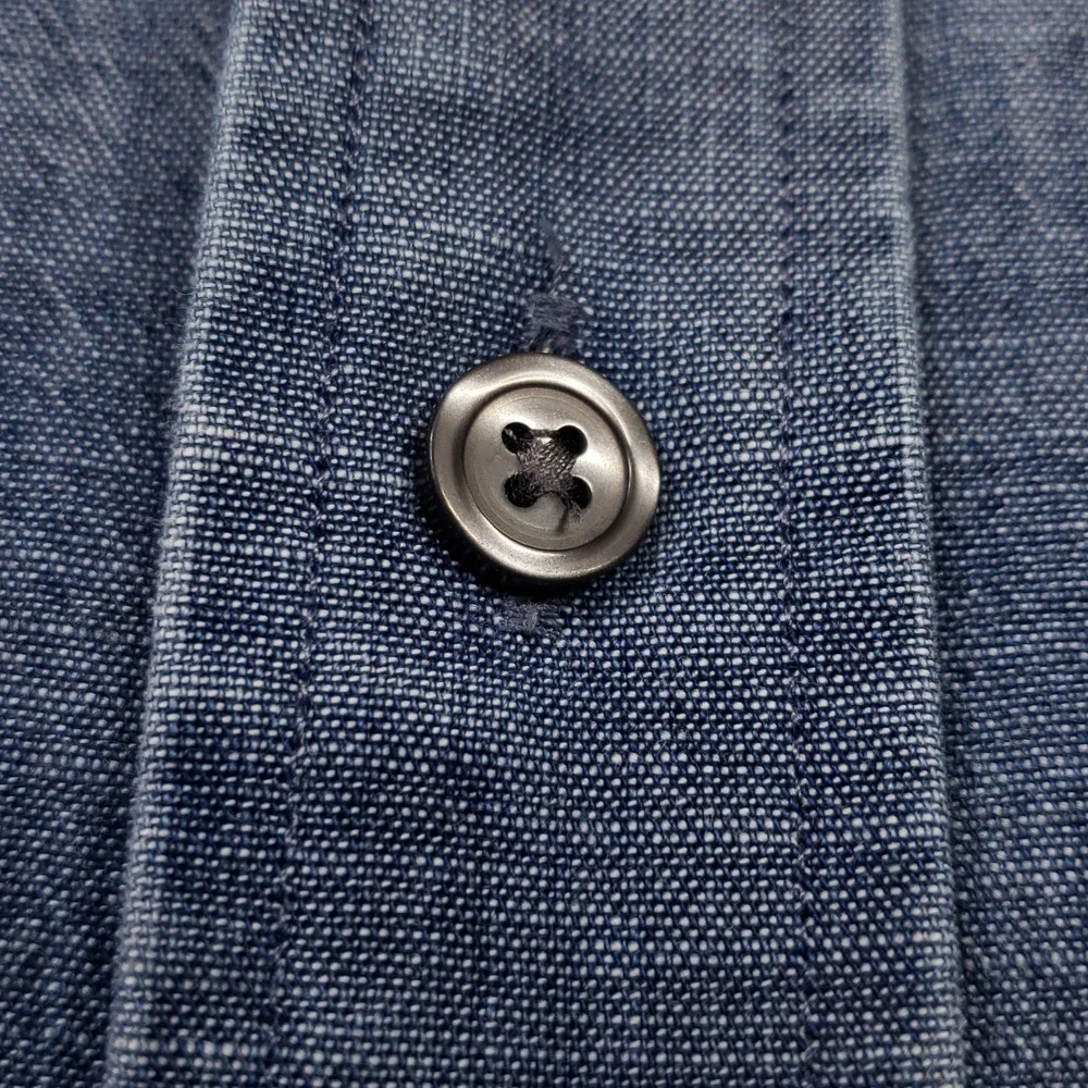 Banana Republic Button Up Shirt Men XL Blue Nepped Chambray Cotton Casual 124076